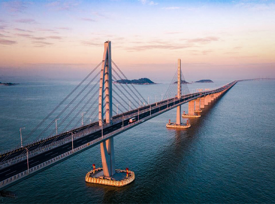 創世界之最！2.5個金字塔+2200萬方砂石用量，港珠澳大橋通過驗收